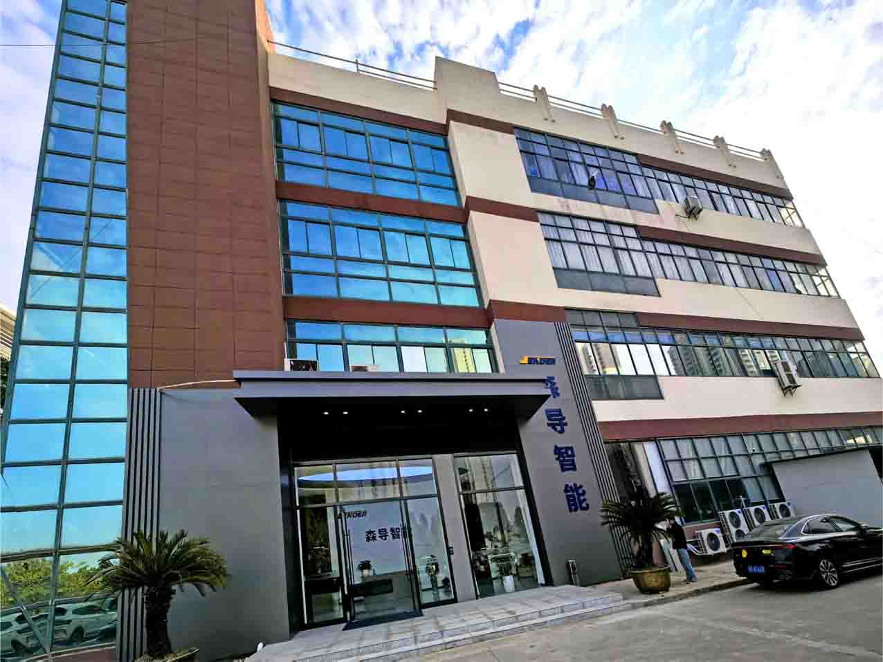 1765352589249148.jpg n.jpg